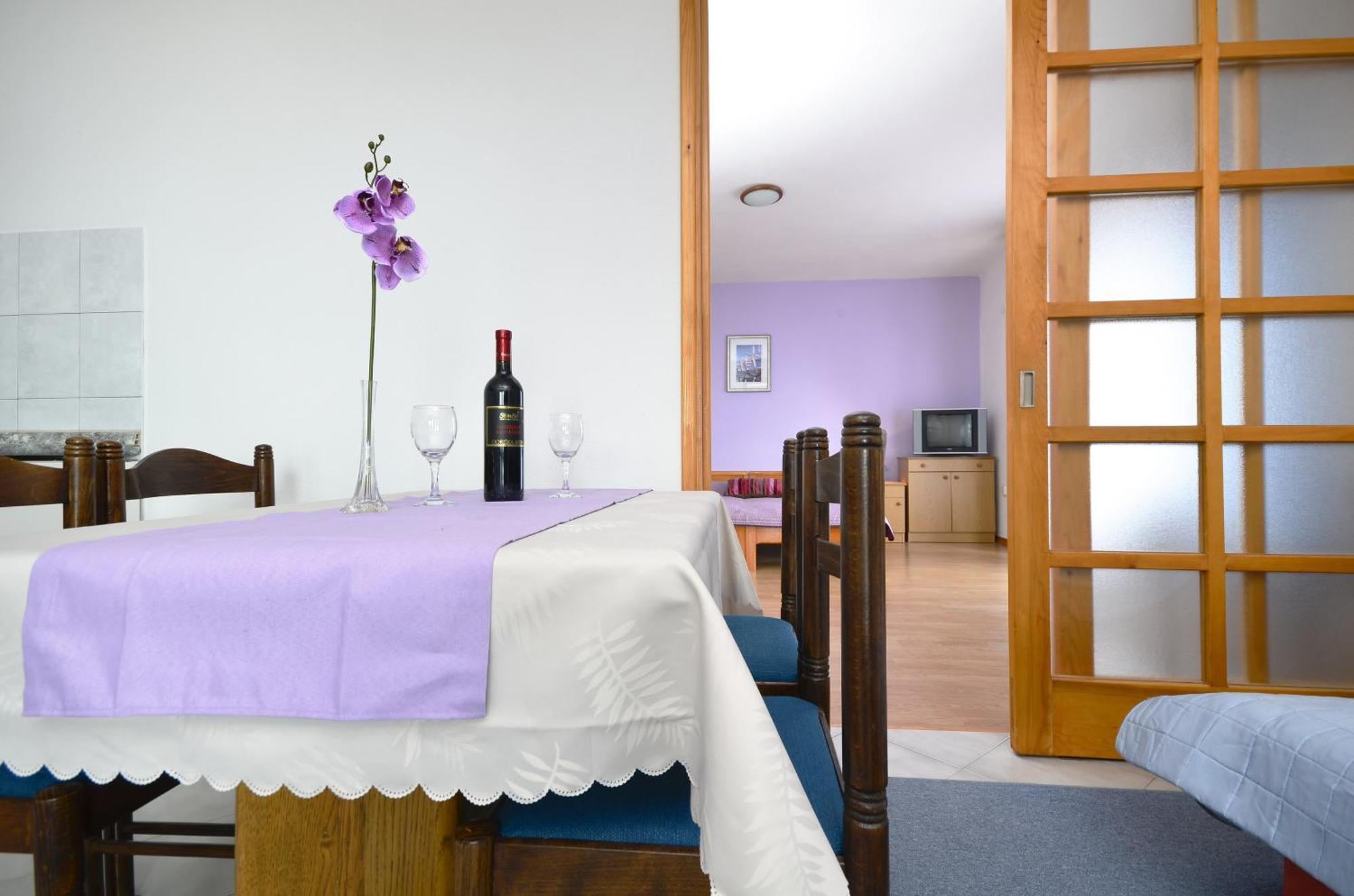 Family Friendly Apartments With A Swimming Pool Baska Voda, Makarska - 12442 Quarto foto